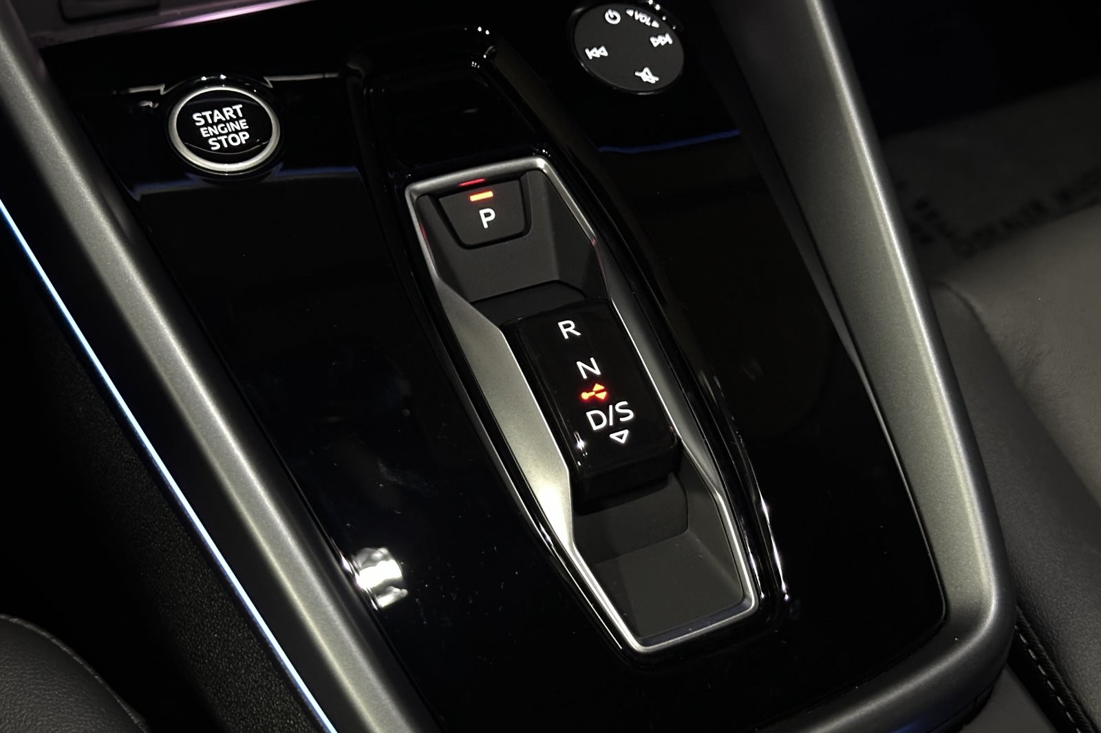 New 2026 Brilliant Black Audi Premium Plus quattro image 19