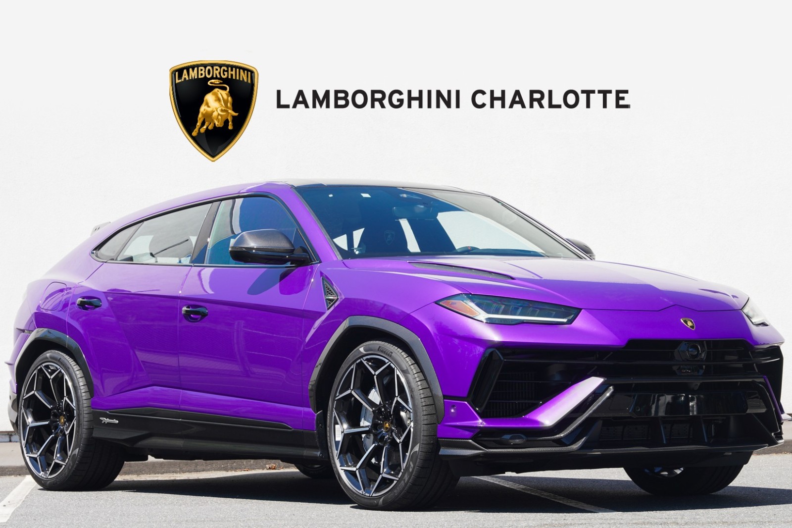 /2023 Lamborghini Urus