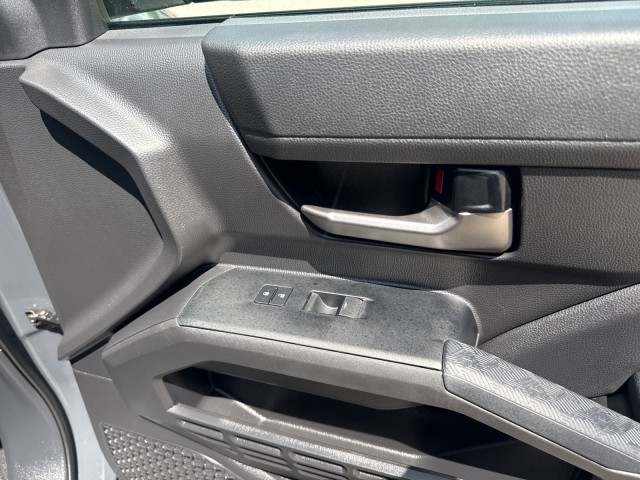 ToyotaTacoma 4WD43