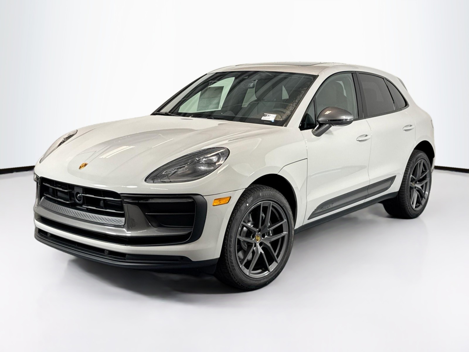 2026 Porsche Macan 2026 Porsche Macan T SUV