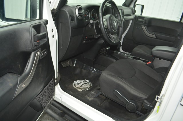 Used 2014 Jeep Wrangler Unlimited Sport SUV for sale in Geneva NY
