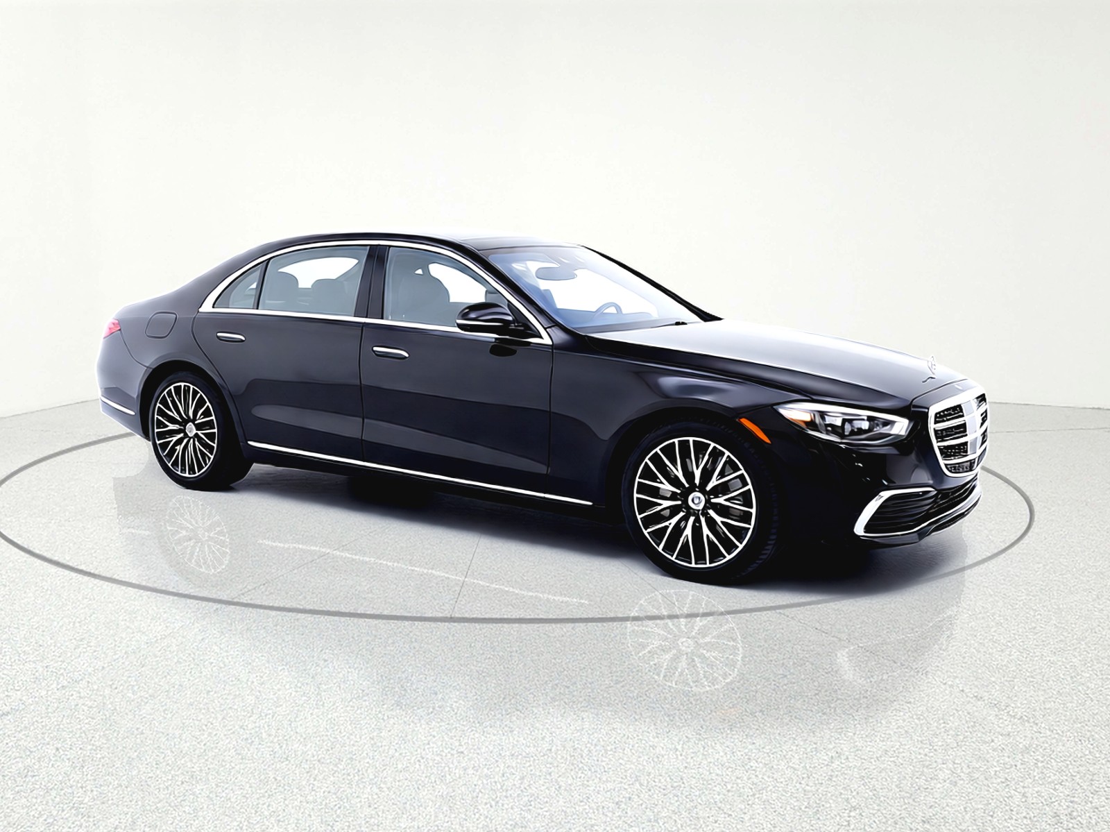 New 2026 Obsidian Black Metallic Mercedes-Benz S 500 image 8