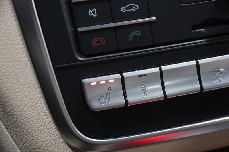 2018 Mercedes-Benz AMG GLA 45 4MATIC Performance Pkg 4dr Suv in , 