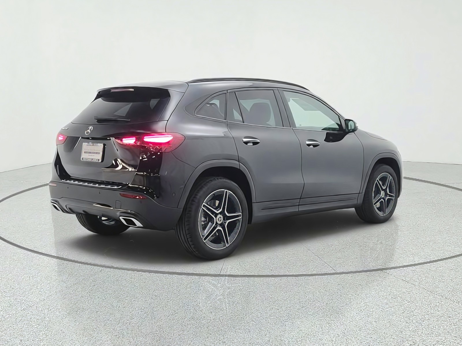 New 2026 Night Black Mercedes-Benz GLA 250 SUV image 5
