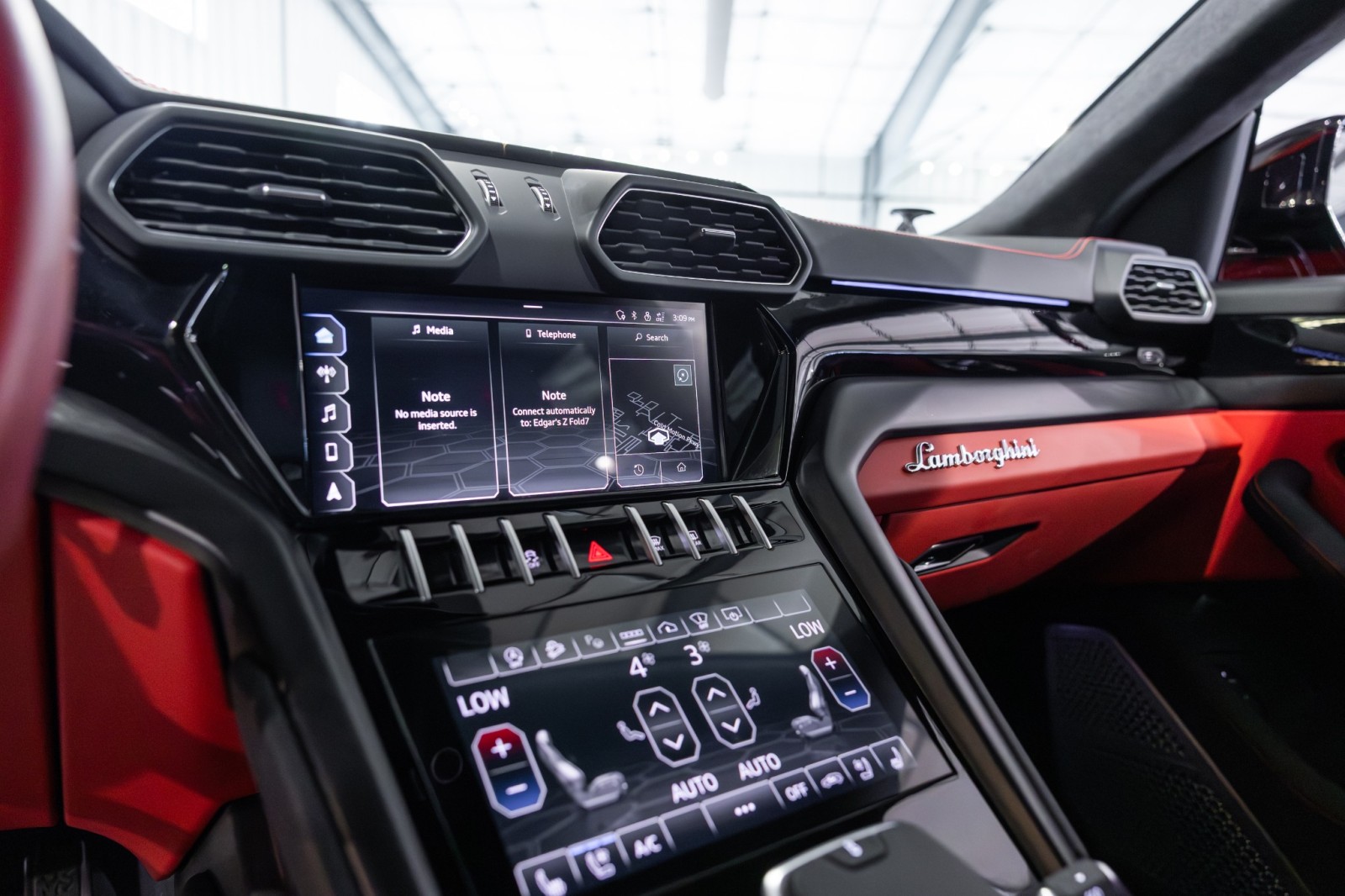 Used Car 2022 Lamborghini Urus  For Sale Under $230,000 In Boerne, Texas