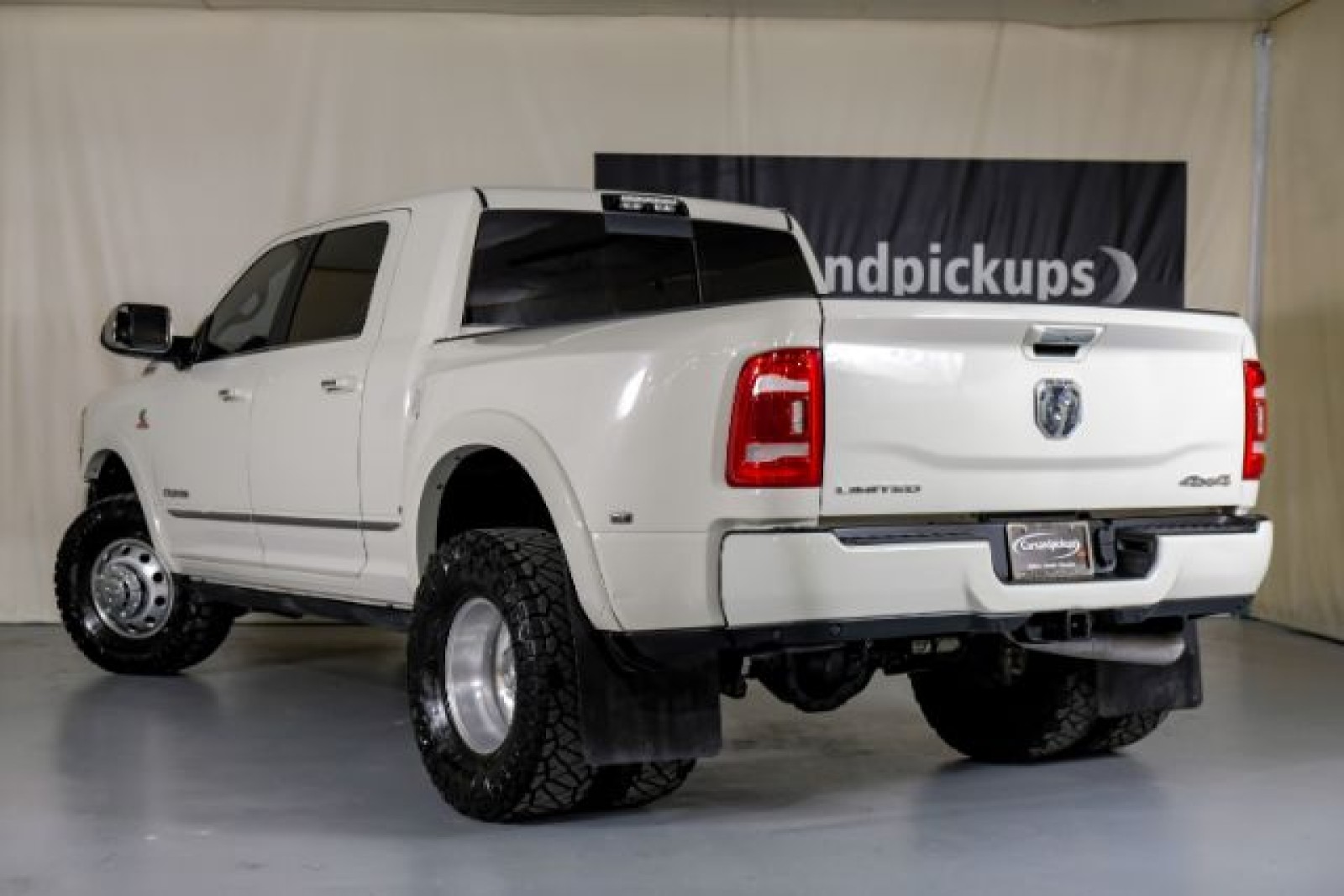 2019 Ram 3500 Limited 10