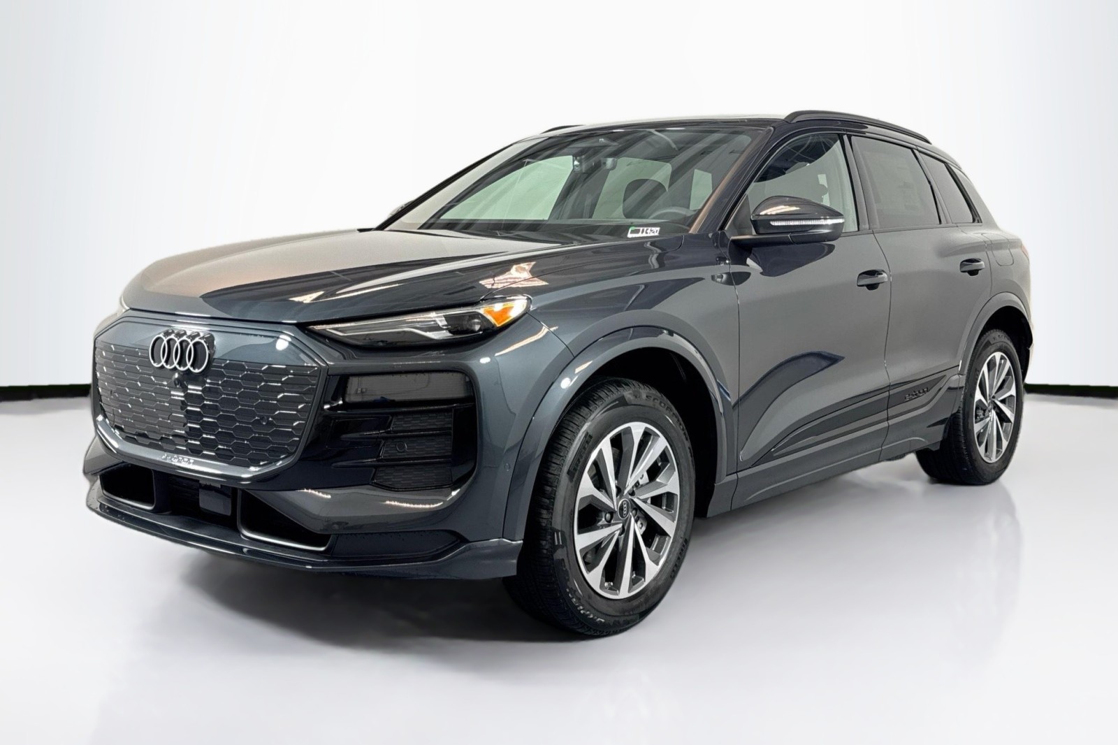 2027 Audi Q6 e-tron Premium quattro