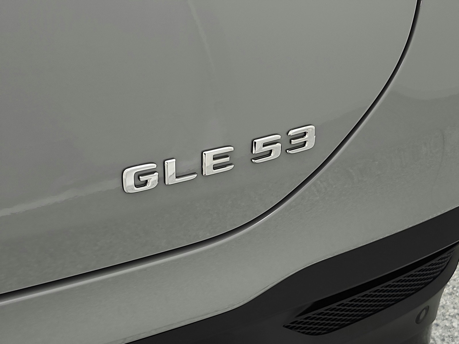 New 2026 MANUFAKTUR Alpine Grey Mercedes-Benz AMG® GLE 53 image 24