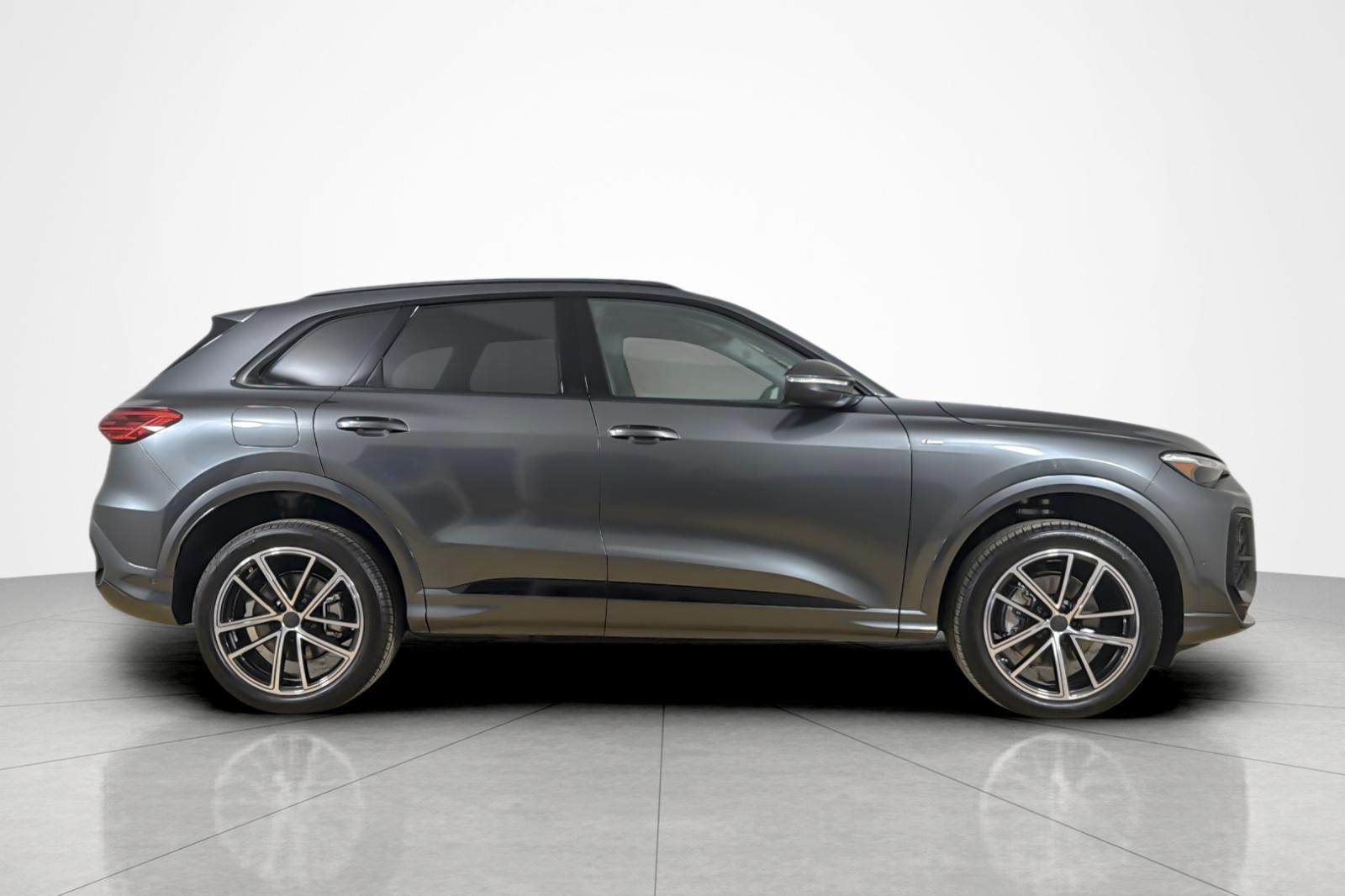 New 2026 Daytona Gray Pearl Effect Audi Premium Plus 2.0 TFSI quattro image 7