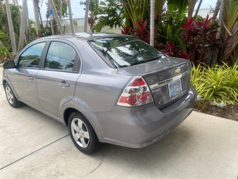 2011 Chevrolet Aveo LS LOW MILES 18,766 in , 