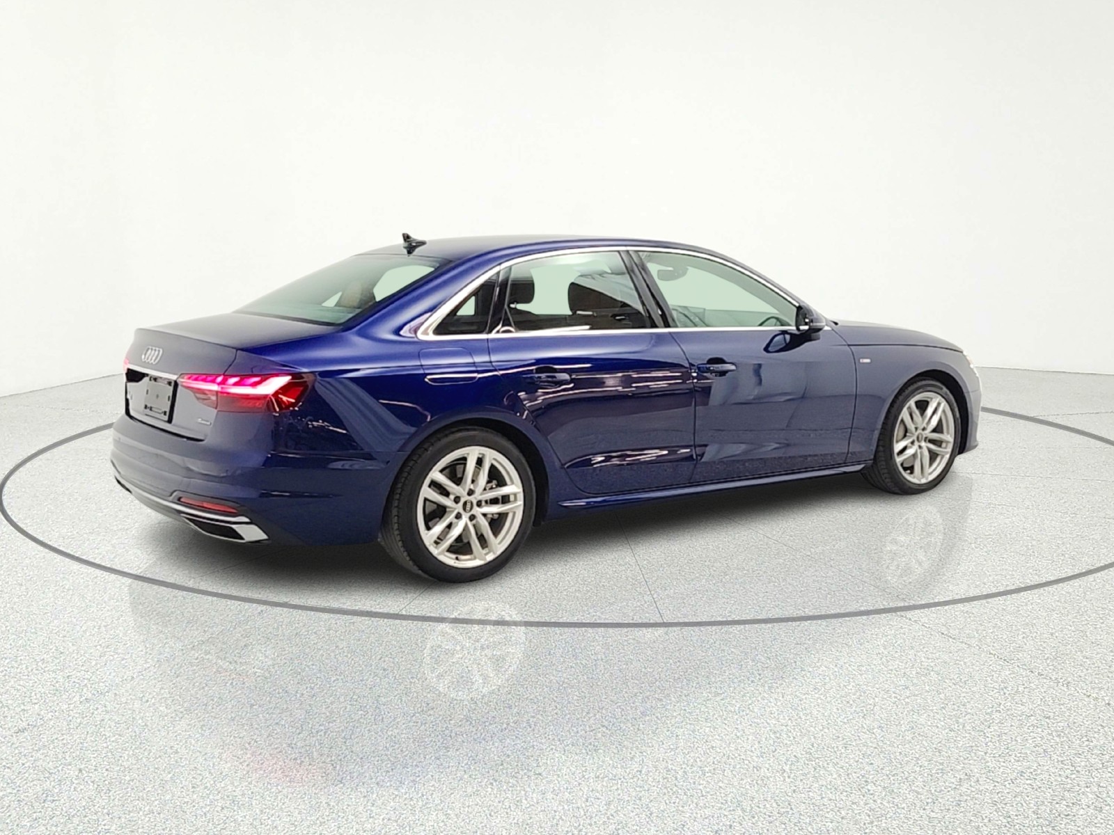 Used 2024 Navarra Blue Metallic Audi S line Premium 45 TFSI quattro image 15