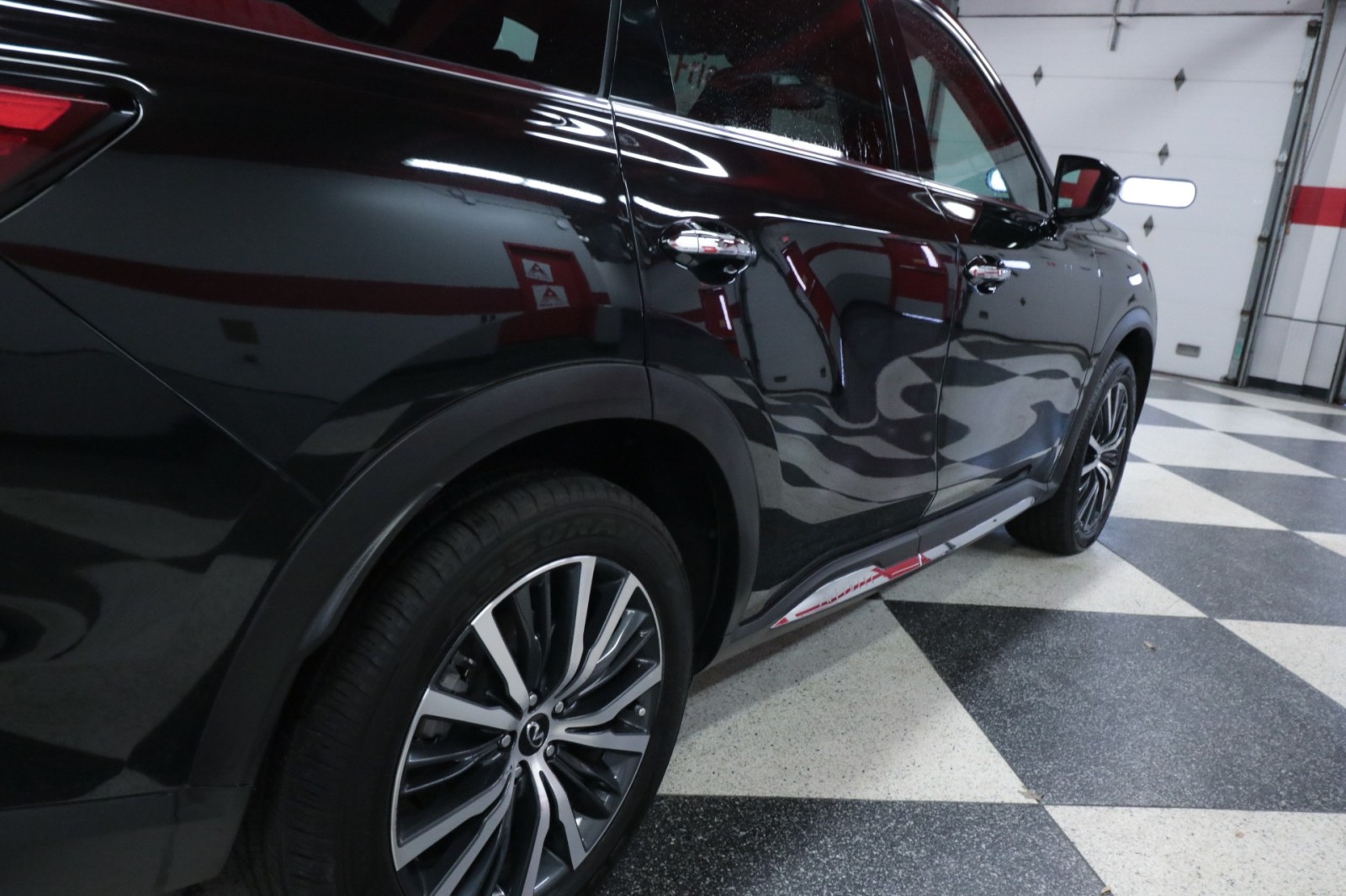 Used Car 2022 Infiniti Qx60  Sensory For Sale Under $35,000 In Austin, Texas