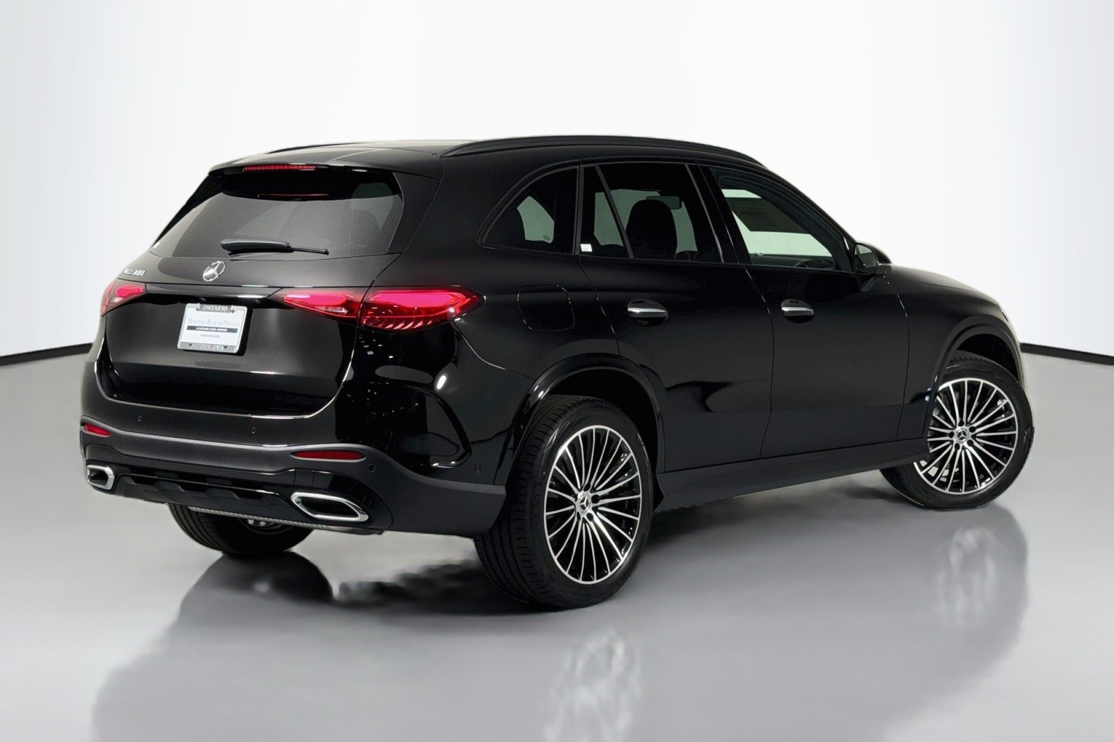 New 2026 Black Mercedes-Benz GLC 300 SUV image 11