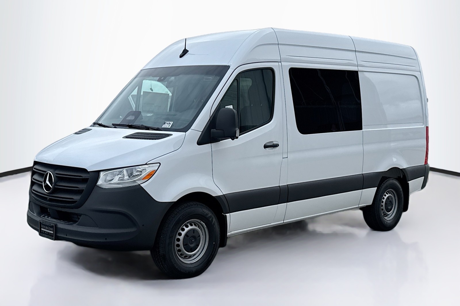 2026 Mercedes-Benz Sprinter Crew Van 2500 High Roof I4 Diesel HO 144 RWD