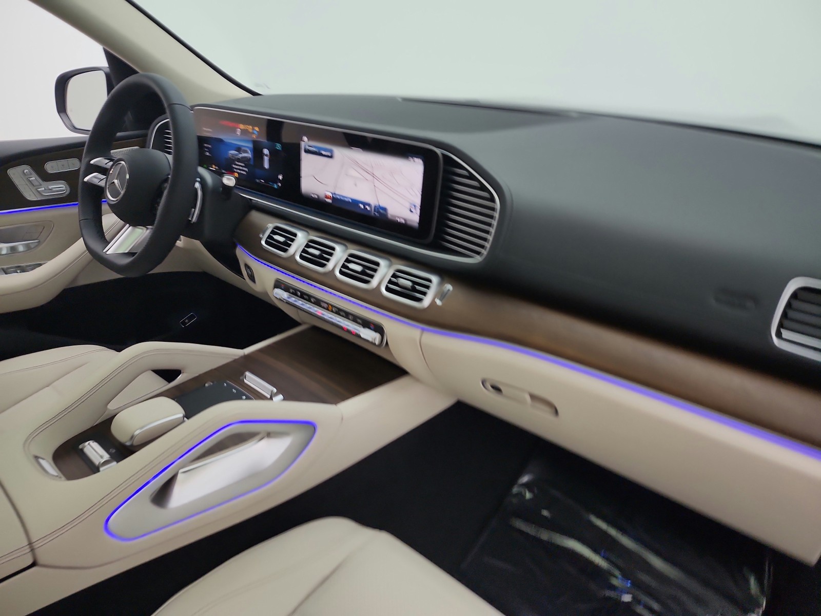 New 2026 Selenite Grey Metallic Mercedes-Benz GLS 450 image 16