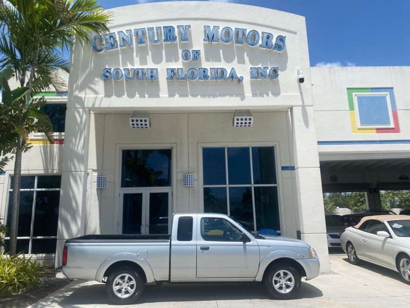 2002 Nissan Frontier 2WD XE XCAB 5 SPD AC 4 CYL in ,