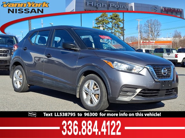 2020 Nissan Kicks S FWD