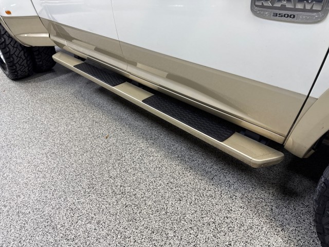 2017 Ram 3500 Laramie Longhorn 4WD Cummins MegaCab in ,