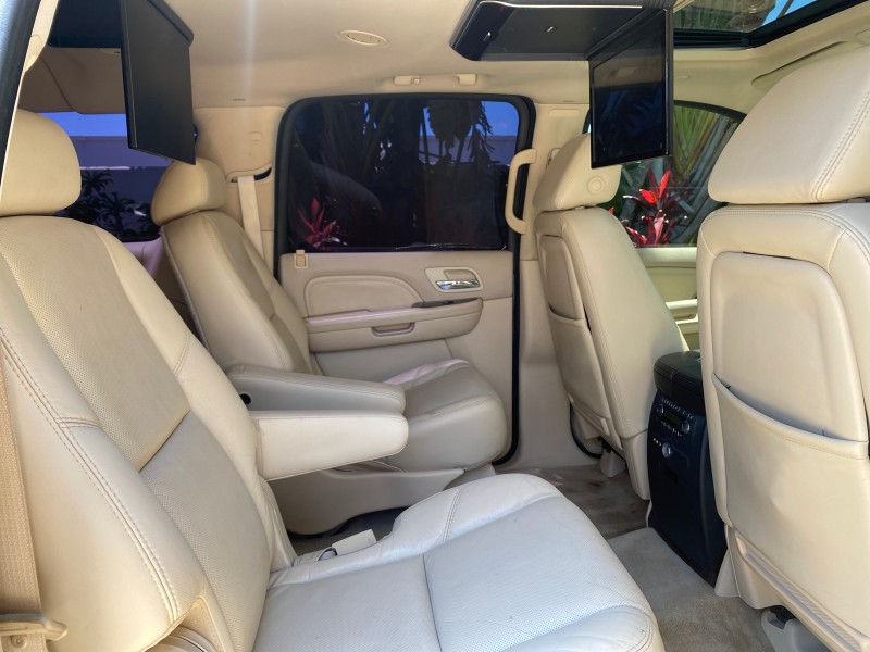 2007 Cadillac Escalade ESV SUNROOF AWD LOW MILES 47,118 in , 