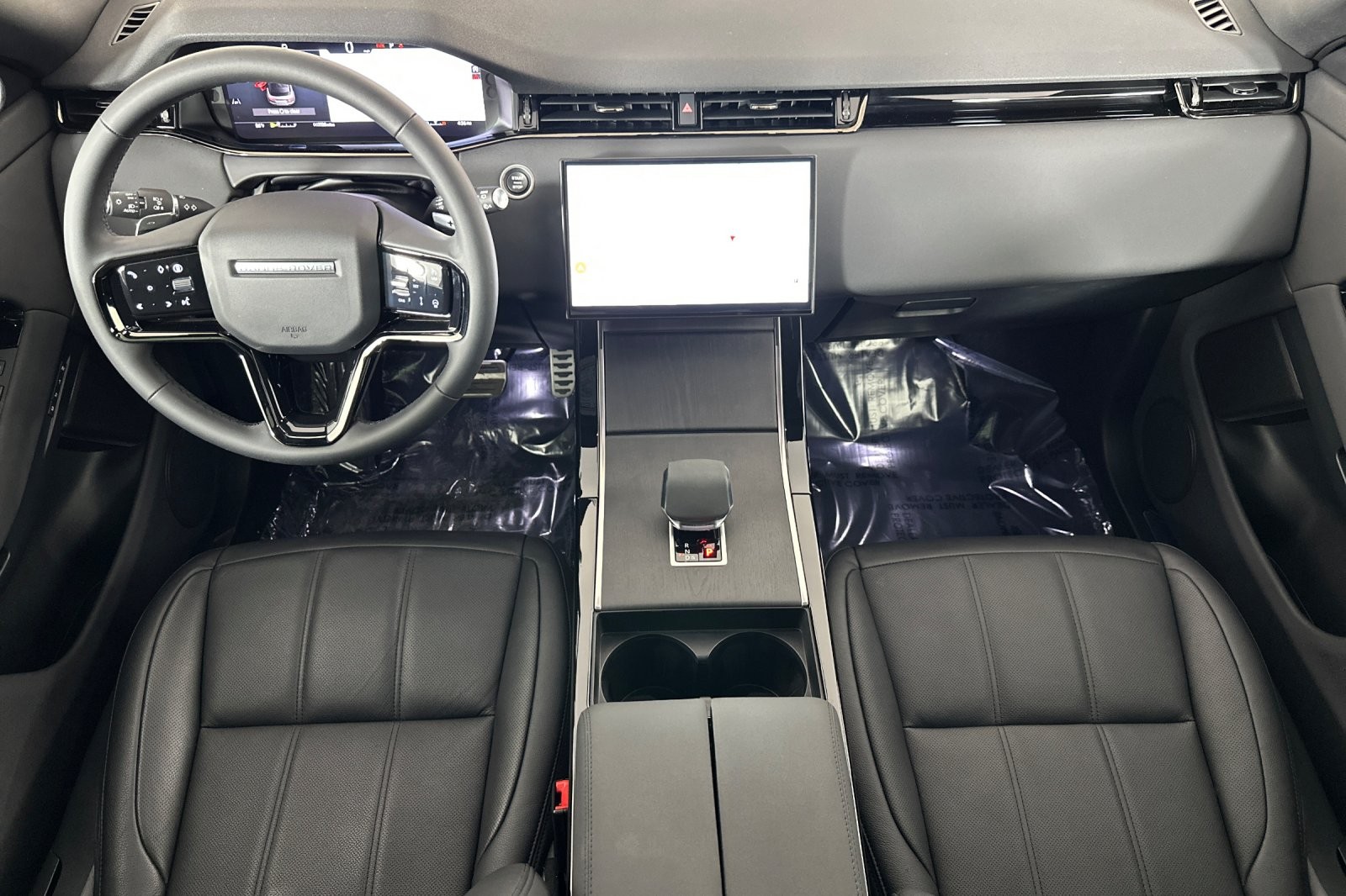 Used 2024 Fuji White Land Rover Dynamic SE AWD image 12