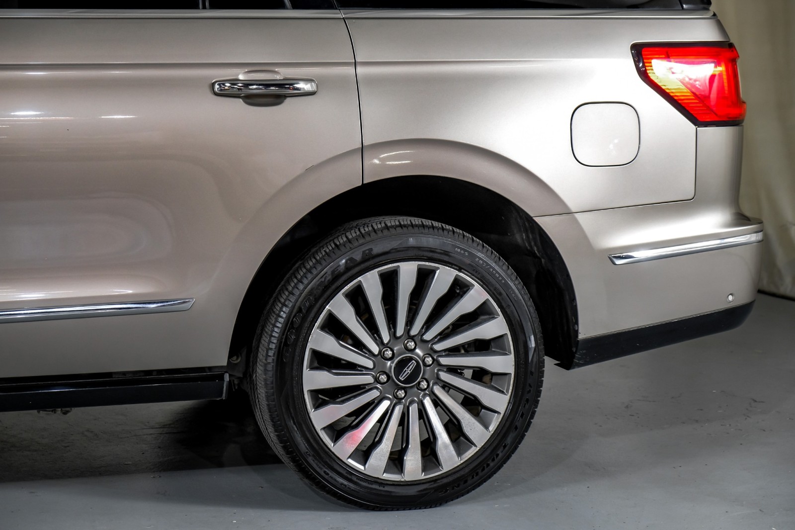 2019 Lincoln Navigator Reserve 13