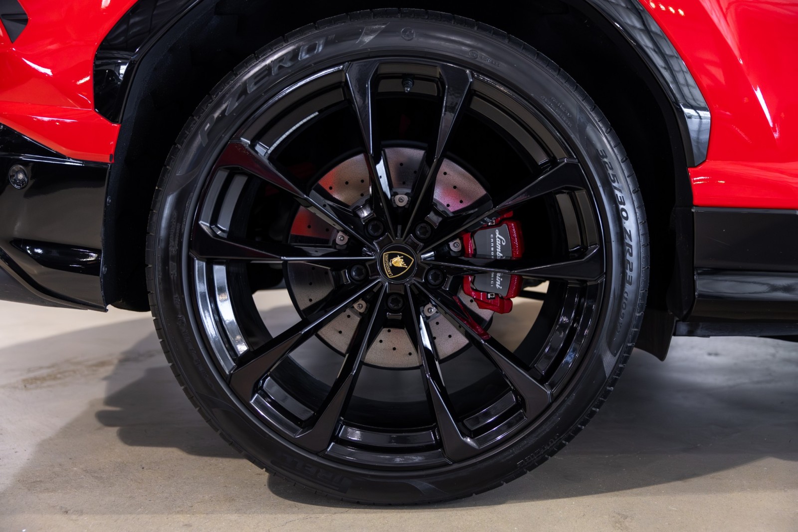 Used Car 2022 Lamborghini Urus  For Sale Under $230,000 In Boerne, Texas