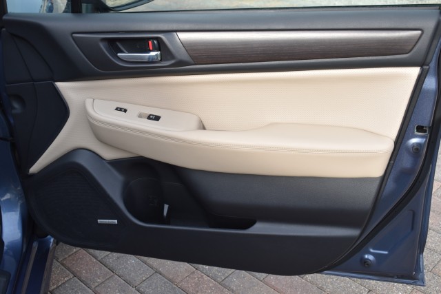 2016 Subaru Legacy Limited AWD Navi Leather Moonroof Blind Spot Rear  40