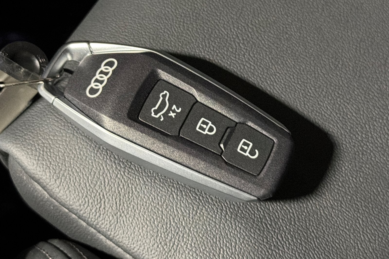 New 2027 Daytona Gray Pearl Effect Audi Premium Plus quattro image 25