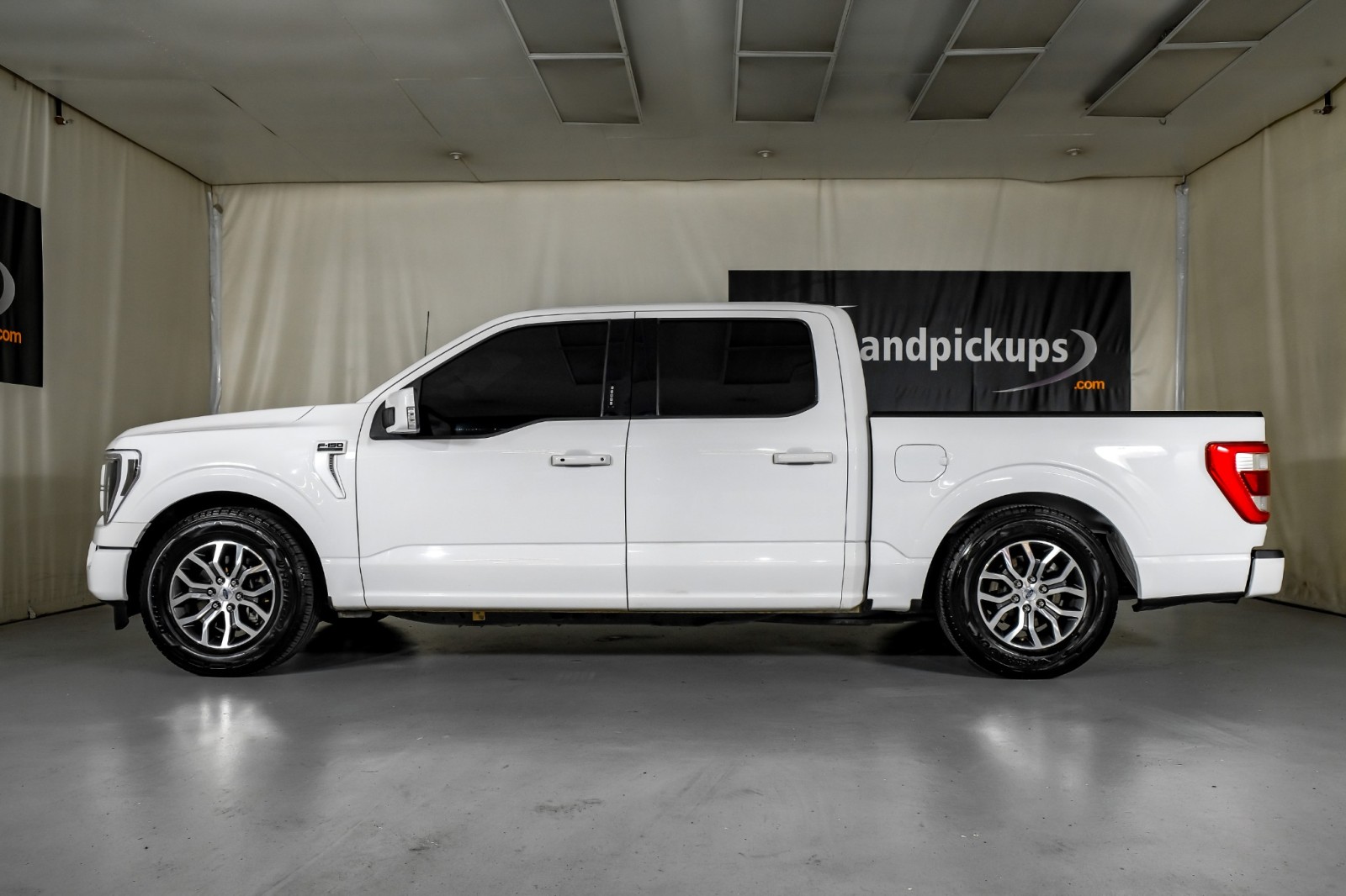 2021 Ford F-150 Lariat 11