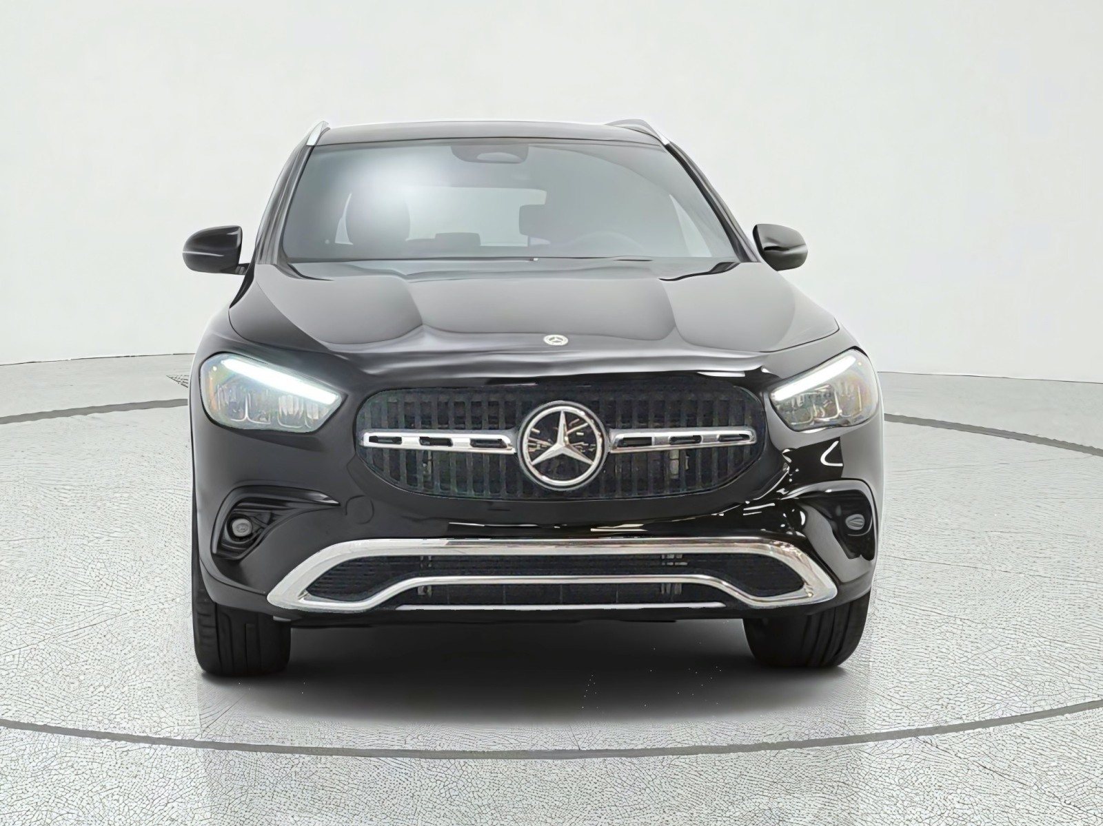 New 2026 Night Black Mercedes-Benz GLA 250 SUV image 2