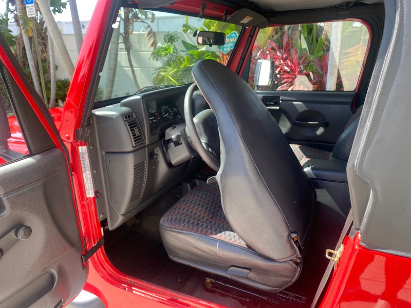 1999 Jeep Wrangler Sport AUTO AC 4.0 6 CYL LOW MILES 92,727 in , 