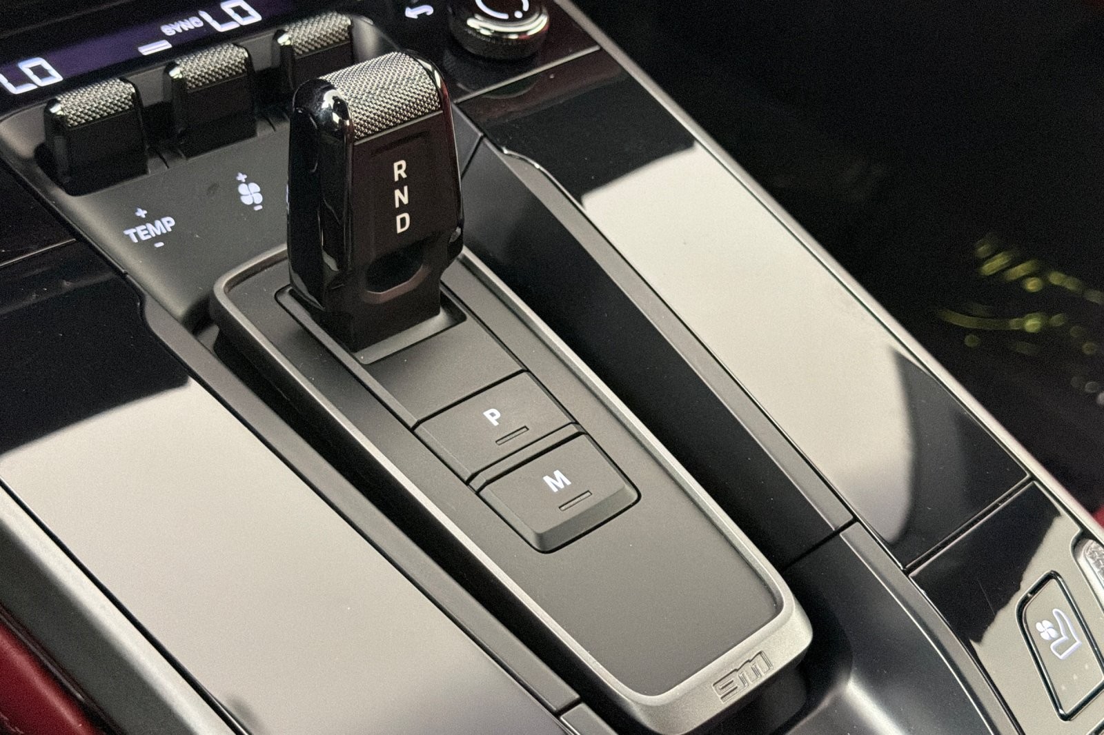 Used 2024 Black Porsche Carrera Coupe image 19