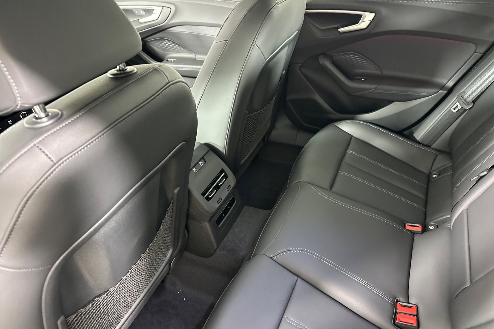 New 2026 Arkona White Audi Premium 2.0 TFSI quattro image 11