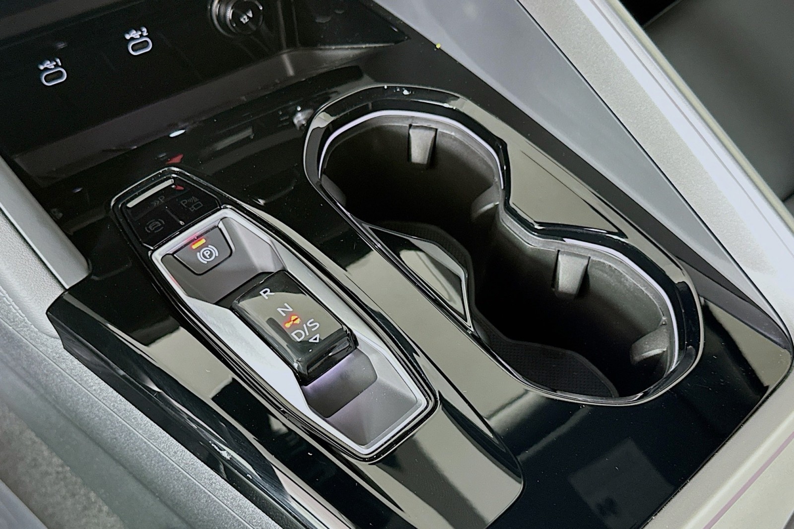 New 2026 Tambora Gray Metallic Audi Premium Plus image 7