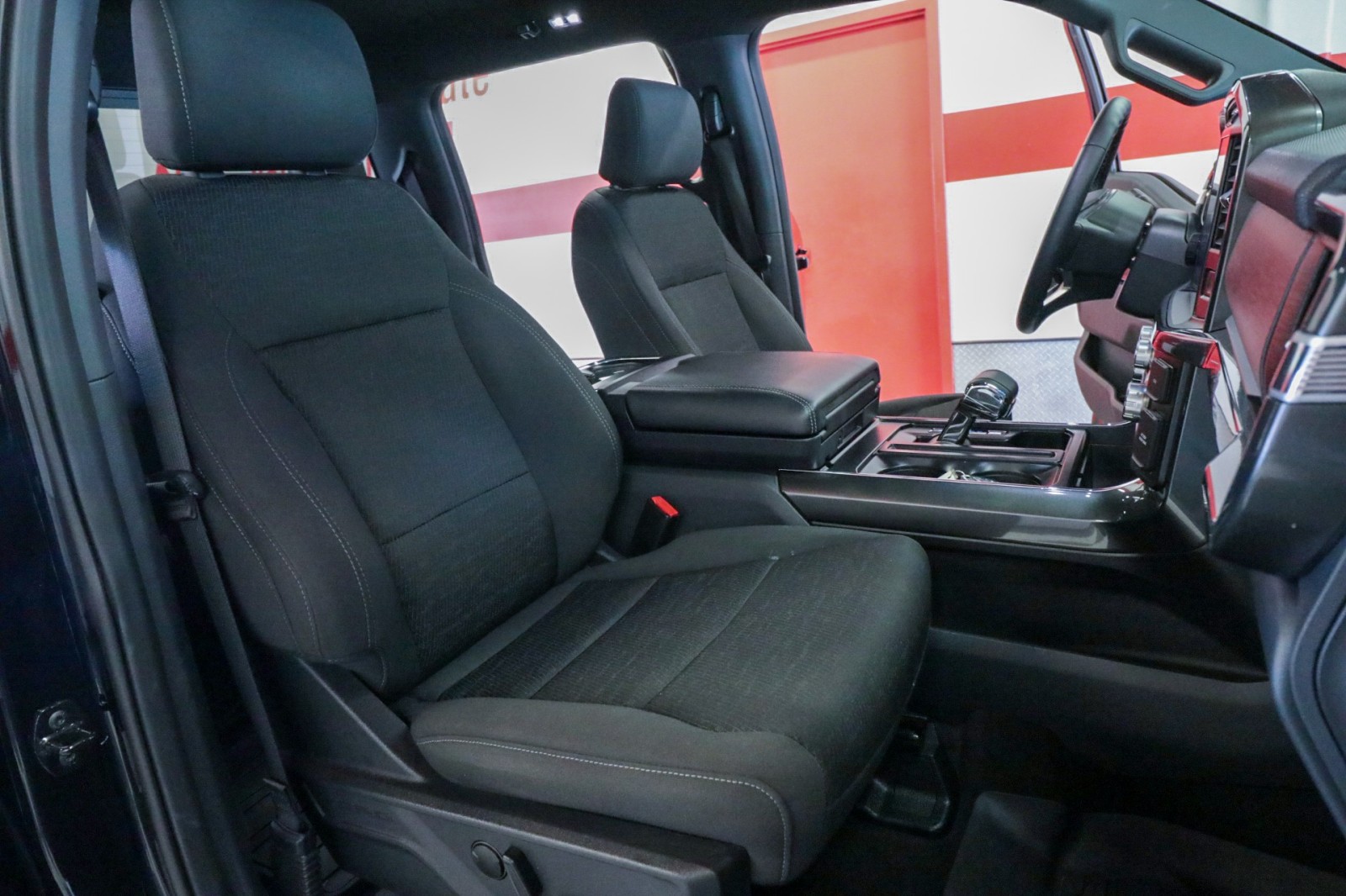 Used Car 2023 Ford F-150  Xlt For Sale Under $50,000 In Austin, Texas