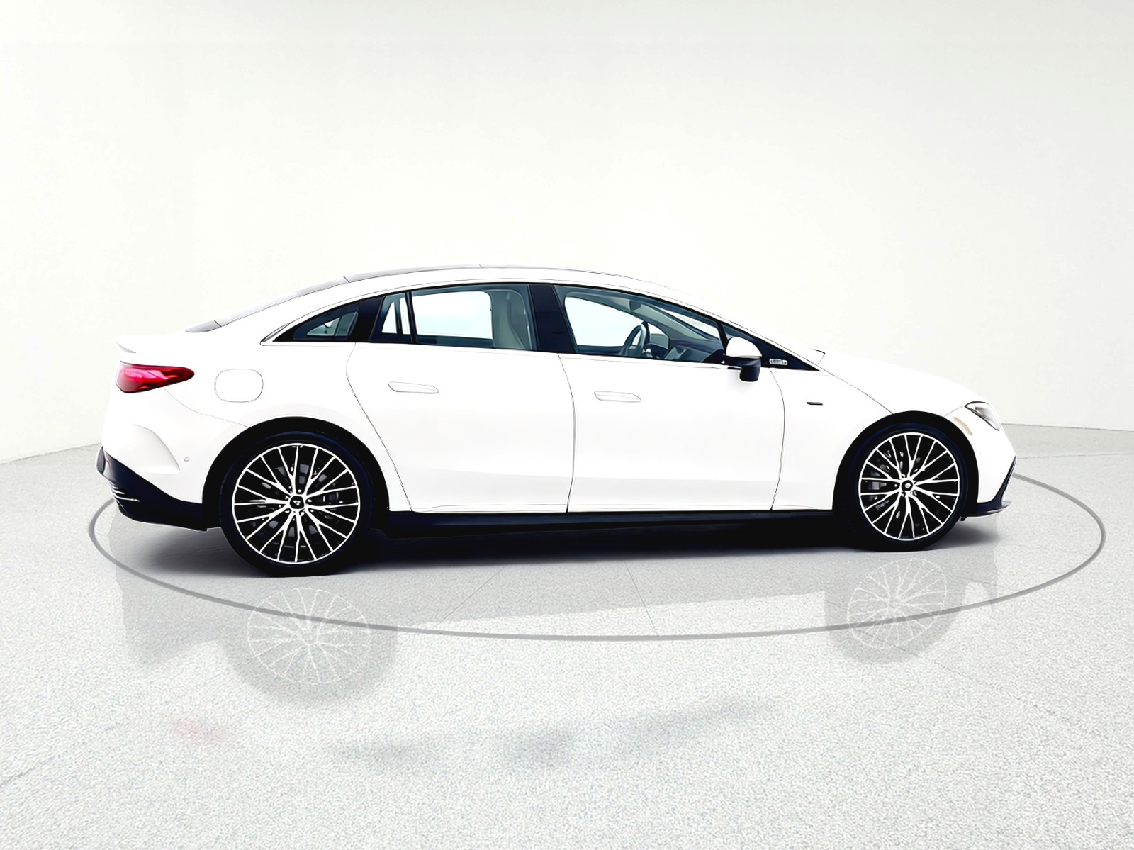 Used 2023 MANUFAKTUR Moonlight White Metallic Mercedes-Benz AMG® EQE 4MATIC+ Sedan image 13