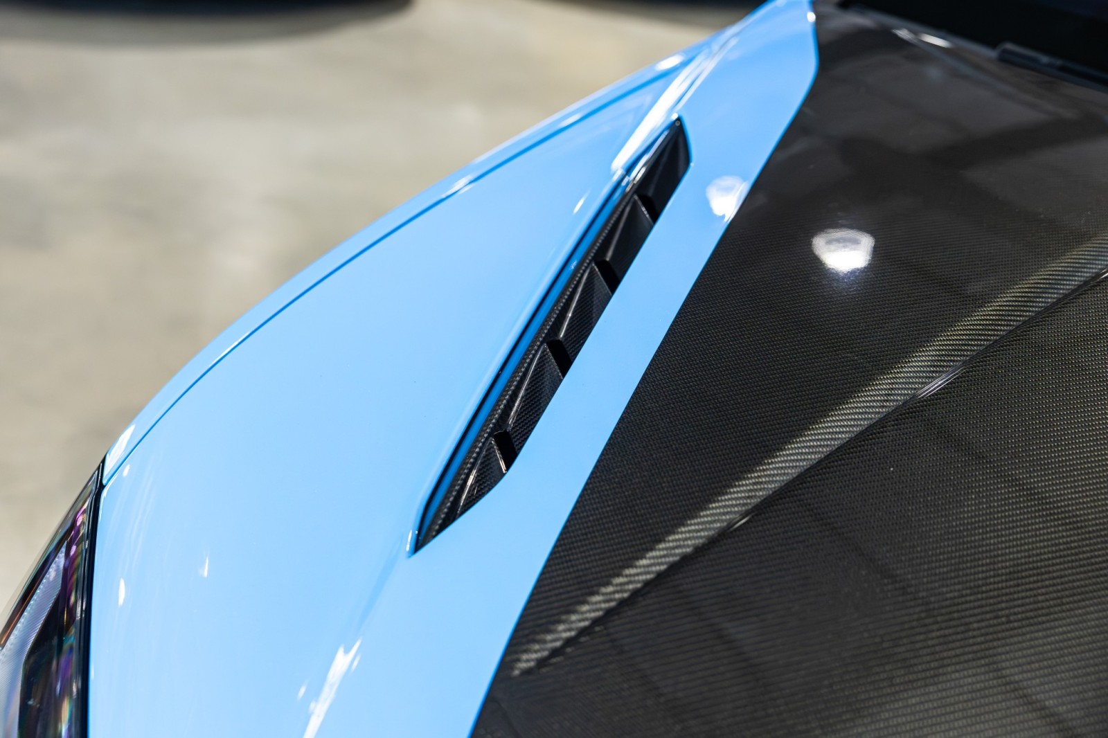 2024 Lamborghini Urus Performante - Photo 11