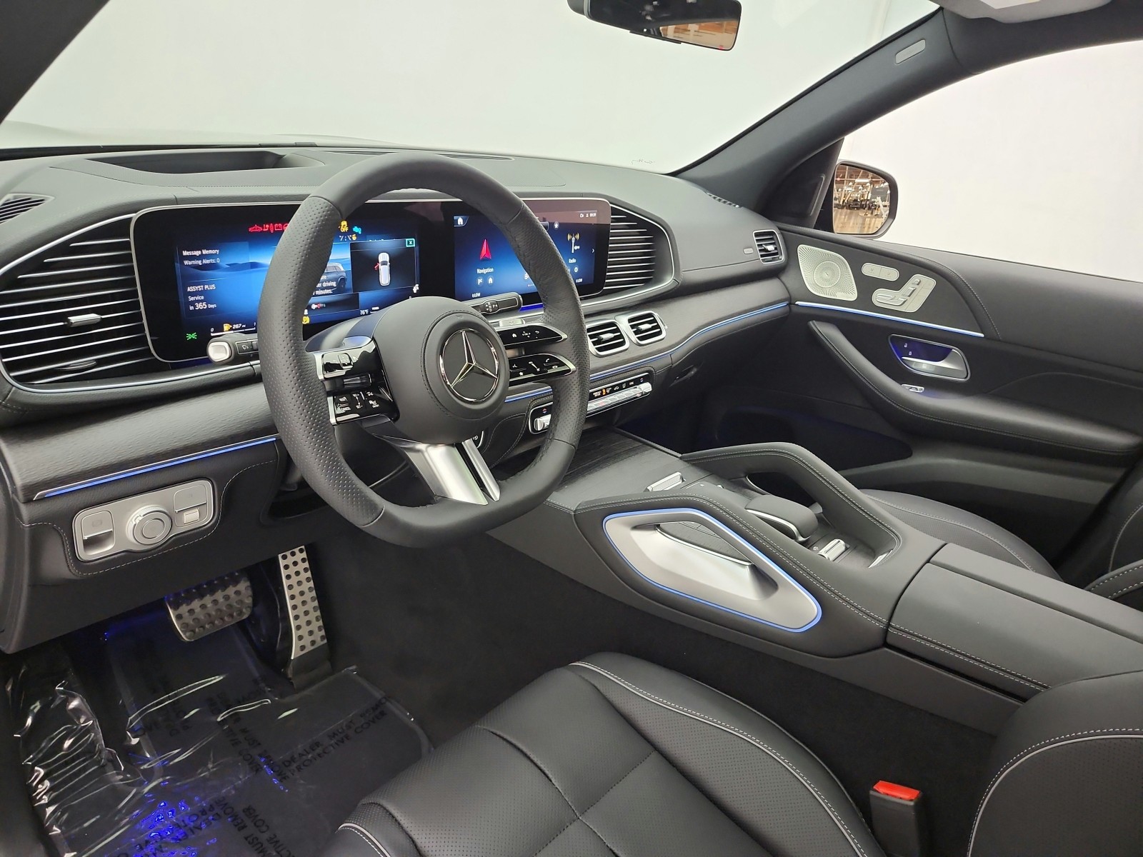New 2026 Obsidian Black Metallic Mercedes-Benz GLS 580 4MATIC® SUV image 18