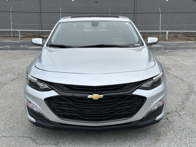 2022 Chevrolet Malibu LT 8