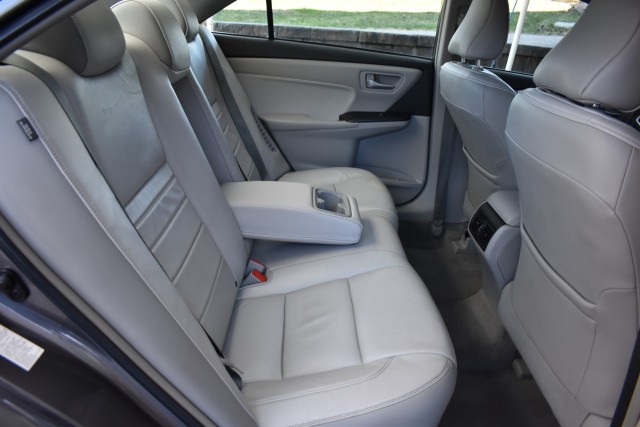 2015 Toyota Camry Hybrid Hybrid Leather Heated Front Seats Keyless Start Sa 37