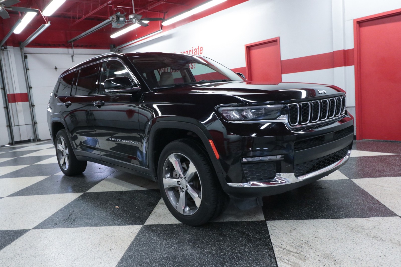 Used Car 2021 Jeep Grand Cherokee L  Limited For Sale Under $30,000 In Austin, Texas