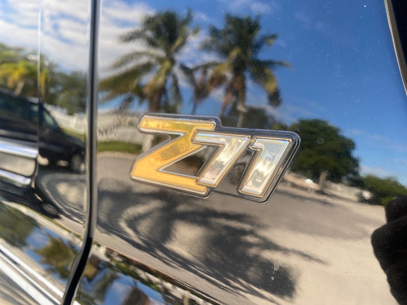 2001 Chevrolet Suburban LT Z71 1 FL 4WD 44 SERVICES NO ACCIDENTS in ,