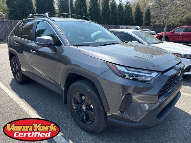 2025 Toyota RAV4 XLE AWD