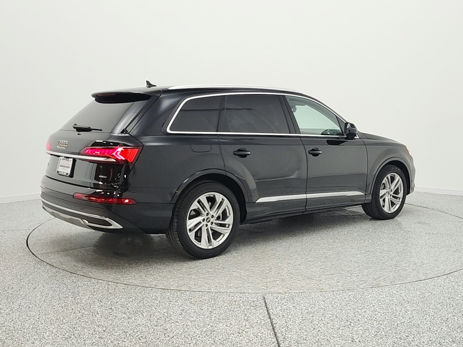 Used 2023 Mythos Black Metallic Audi Prestige 55 TFSI quattro image 5