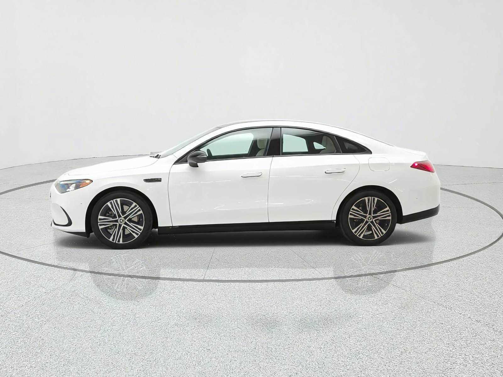 New 2027 Polar White Mercedes-Benz CLA 220 Hybrid FWD image 8