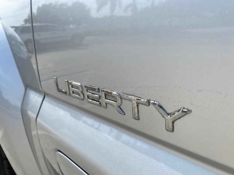 2004 Jeep Liberty Limited 1 OWNER SUNROOF in , 