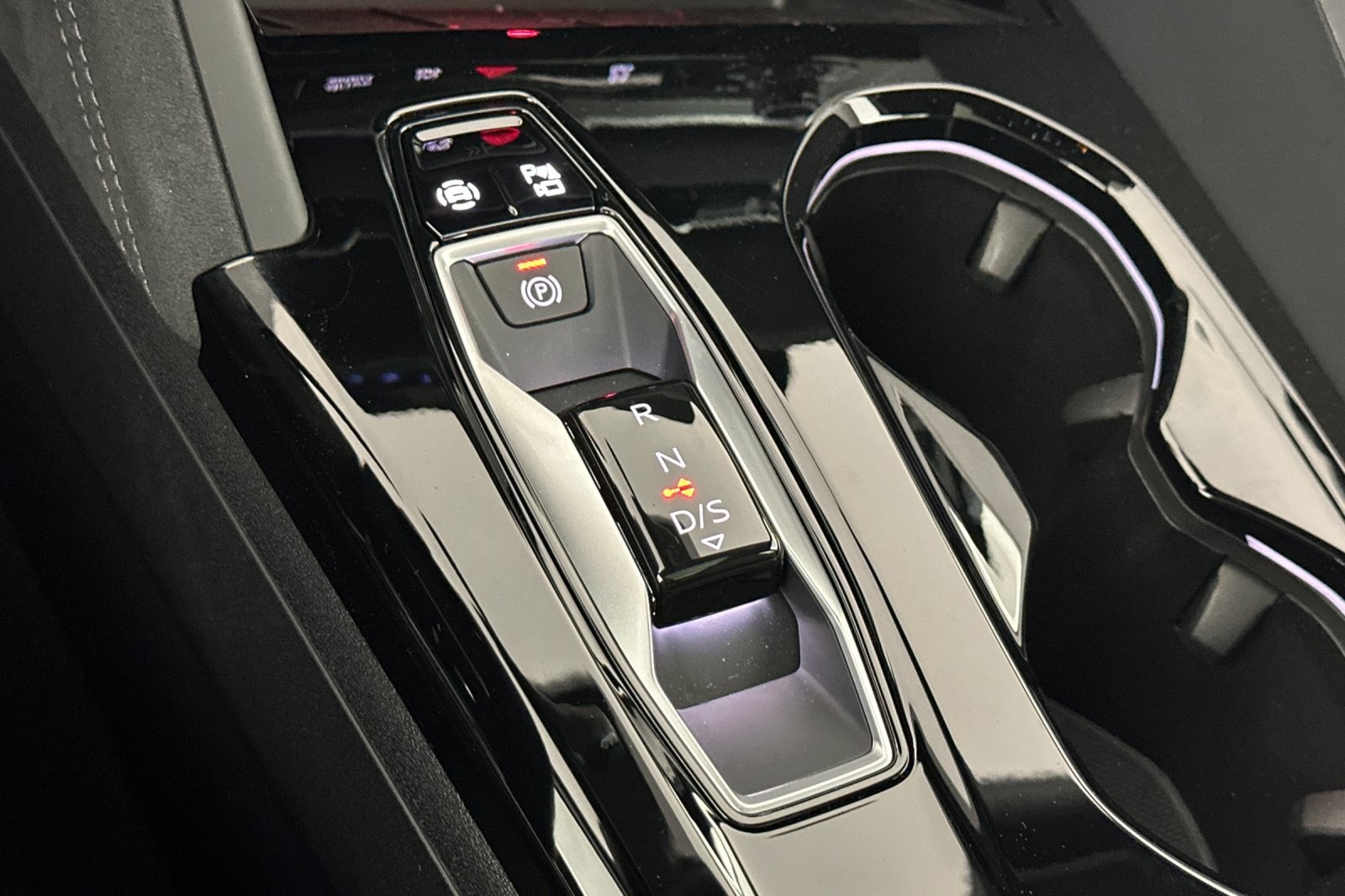 New 2026 Daytona Gray Pearl Effect Audi Premium Plus 3.0 TFSI quattro image 21