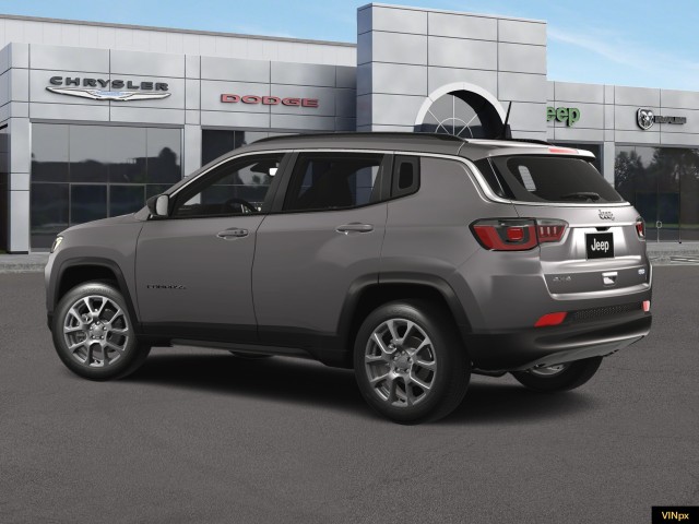 2024 Jeep Compass Latitude Lux 4