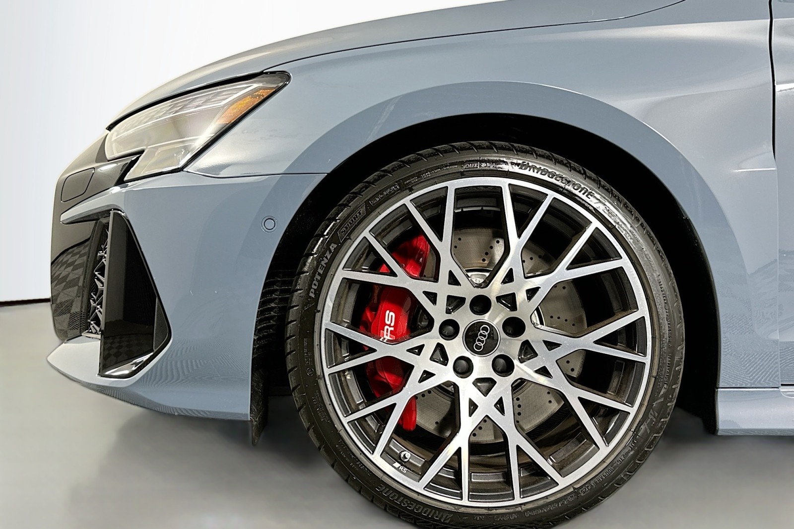 New 2026 Kemora Gray Metallic Audi  image 11