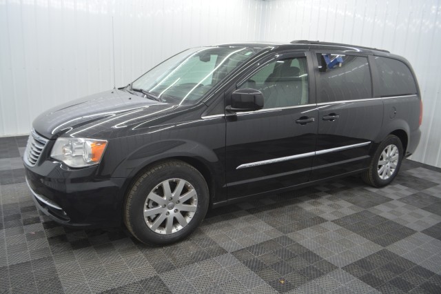 Used 2016 Chrysler Town  and  Country Touring Minivan/Van for sale in Geneva NY